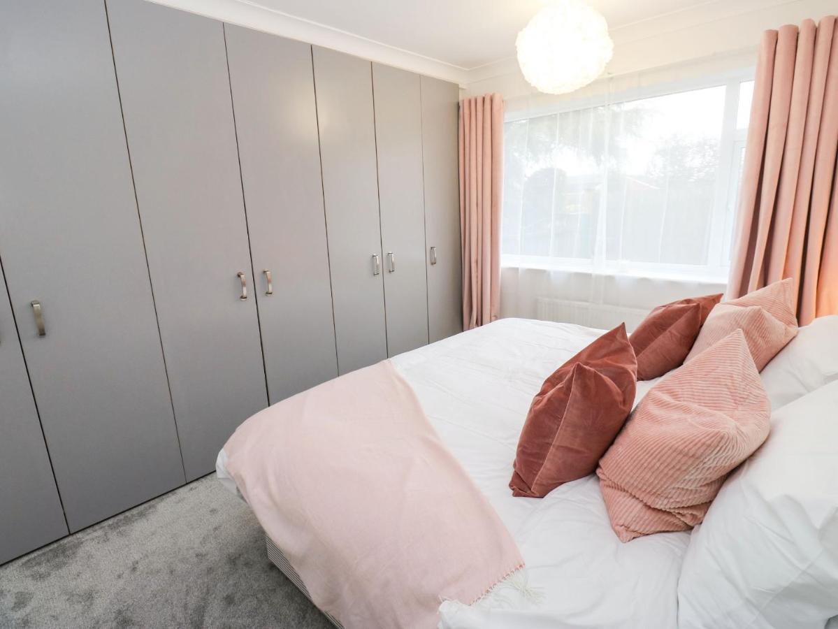 Maple House Villa แท็ดคาสเตอร์ ภายนอก รูปภาพ