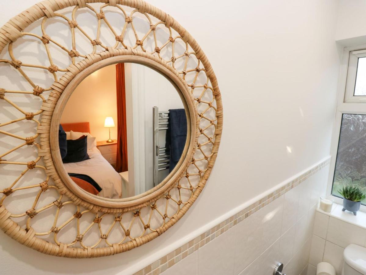 Maple House Villa แท็ดคาสเตอร์ ภายนอก รูปภาพ